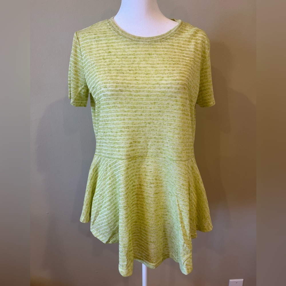 DG2 NWT Blouse Size Small